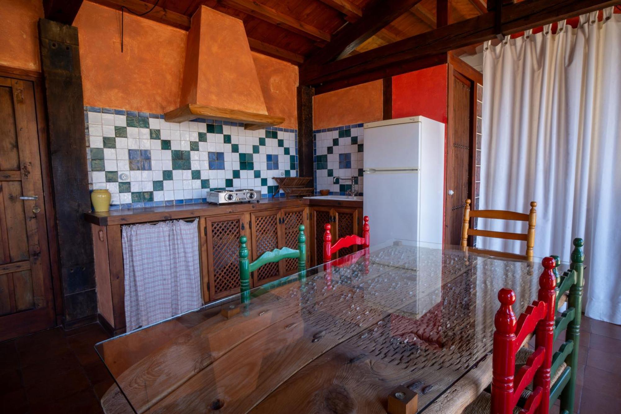 Casa Rural Los Ventanales Alcala del Jucar Eksteriør bilde